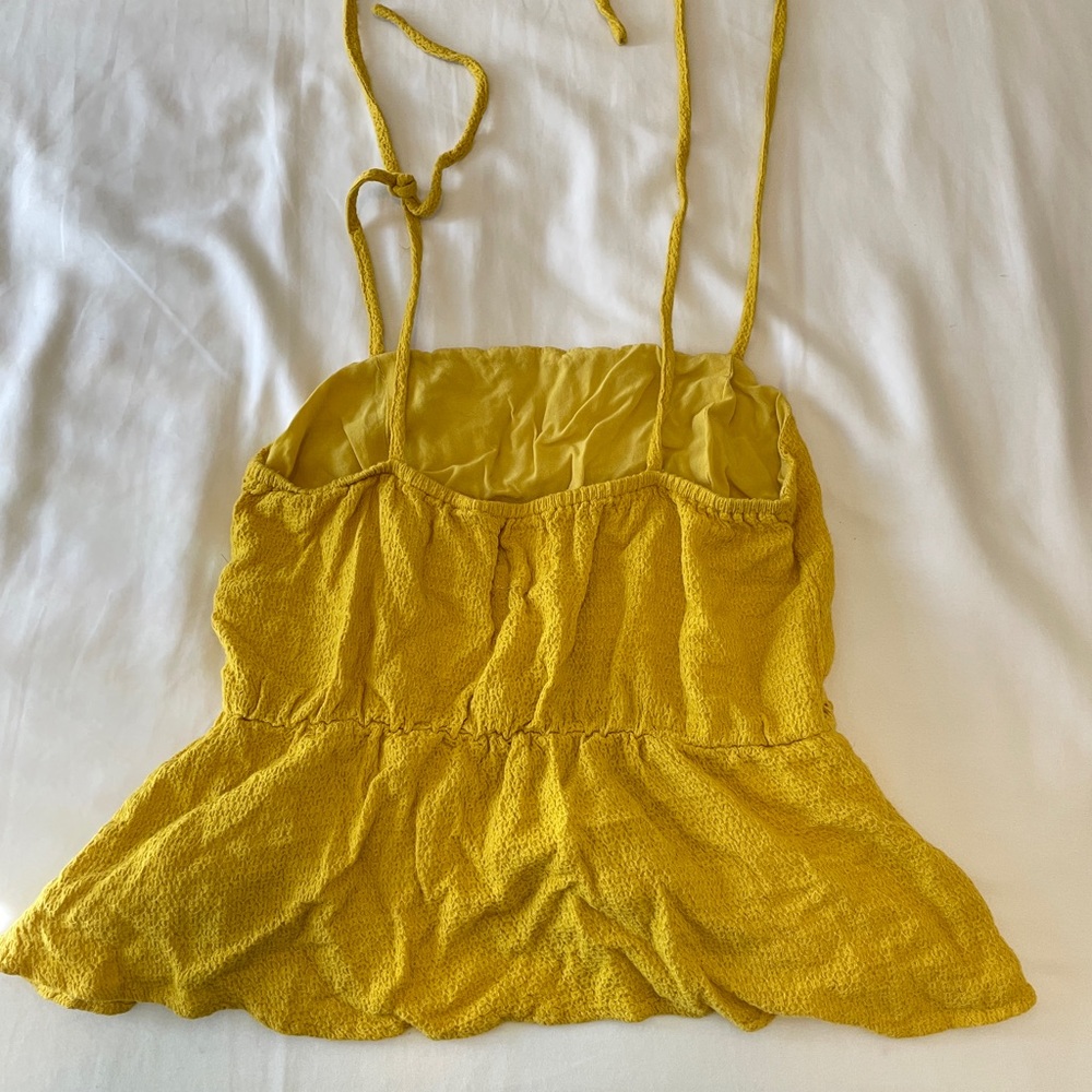 Tops - Picture 2 of 4
